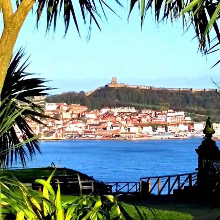 スカーバラLighthouse View, One Min From Harbour & Beachアパートメント エクステリア 写真